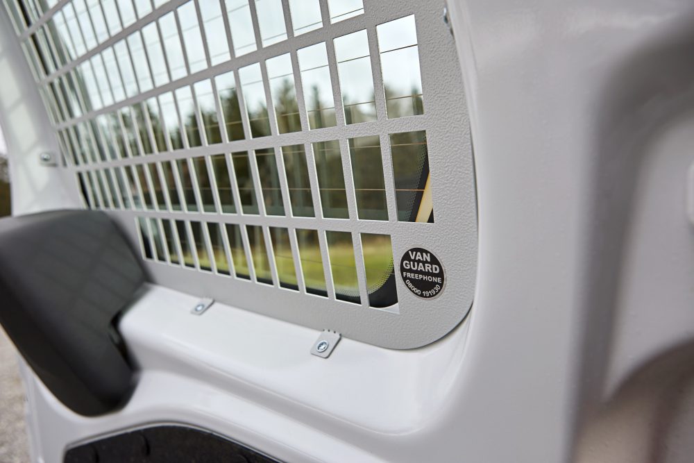 Vinduesgitter til varevogn