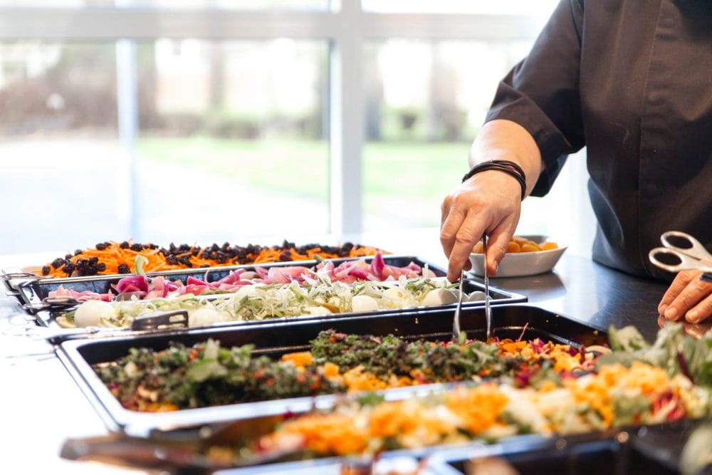 Kok Anita Hoxer andretter frokost