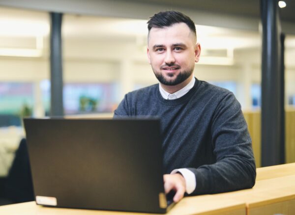 Eldin Nikocevic, kundekonsulent